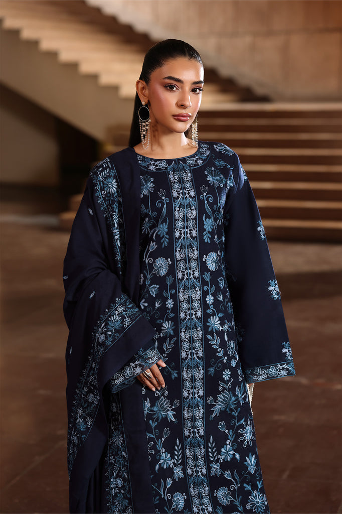 06 - Witner Shawl Exclusive By Rajbari
