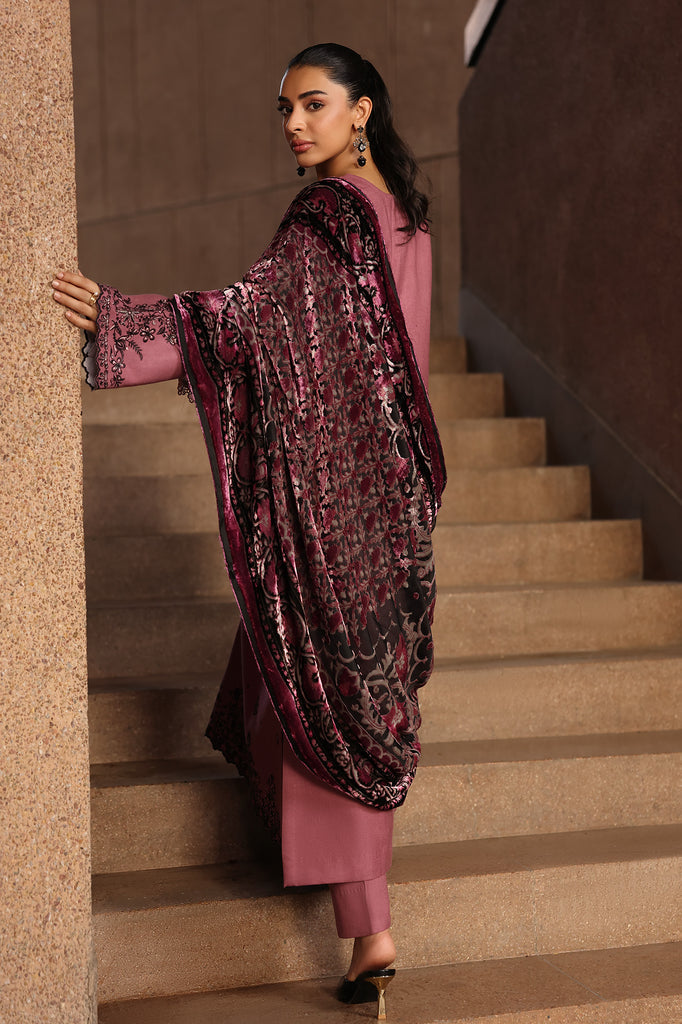 02 - Witner Shawl Exclusive By Rajbari