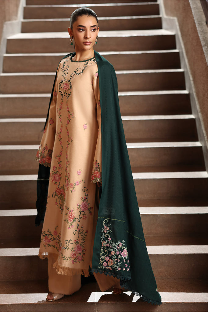 07 - Witner Shawl Exclusive By Rajbari