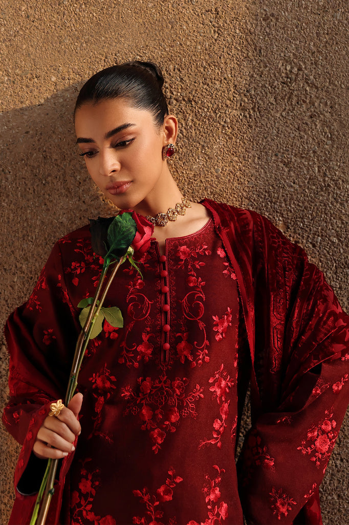 04 - Witner Shawl Exclusive By Rajbari