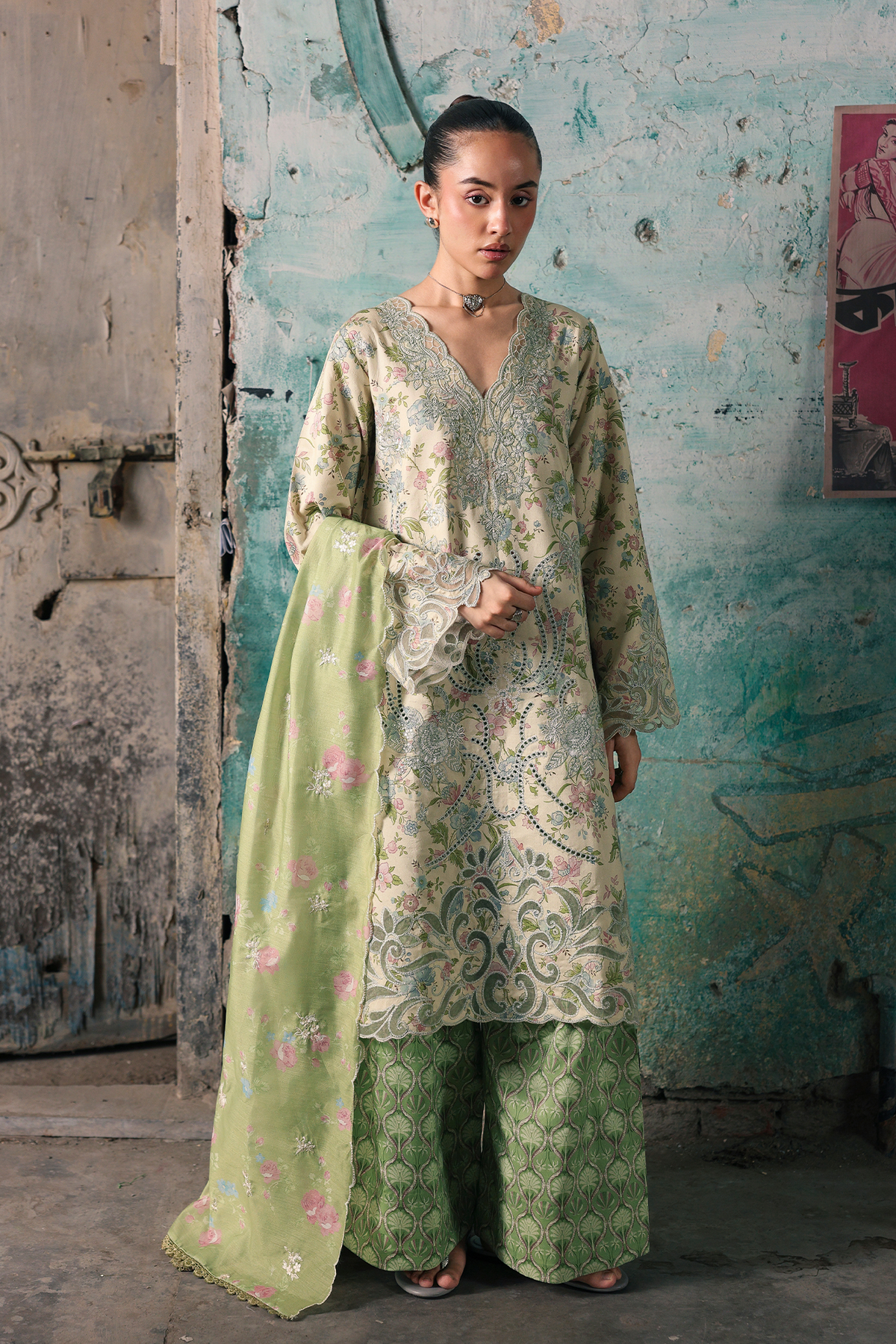 D# - 06 | Nissa Floral Symphony By Rajbari