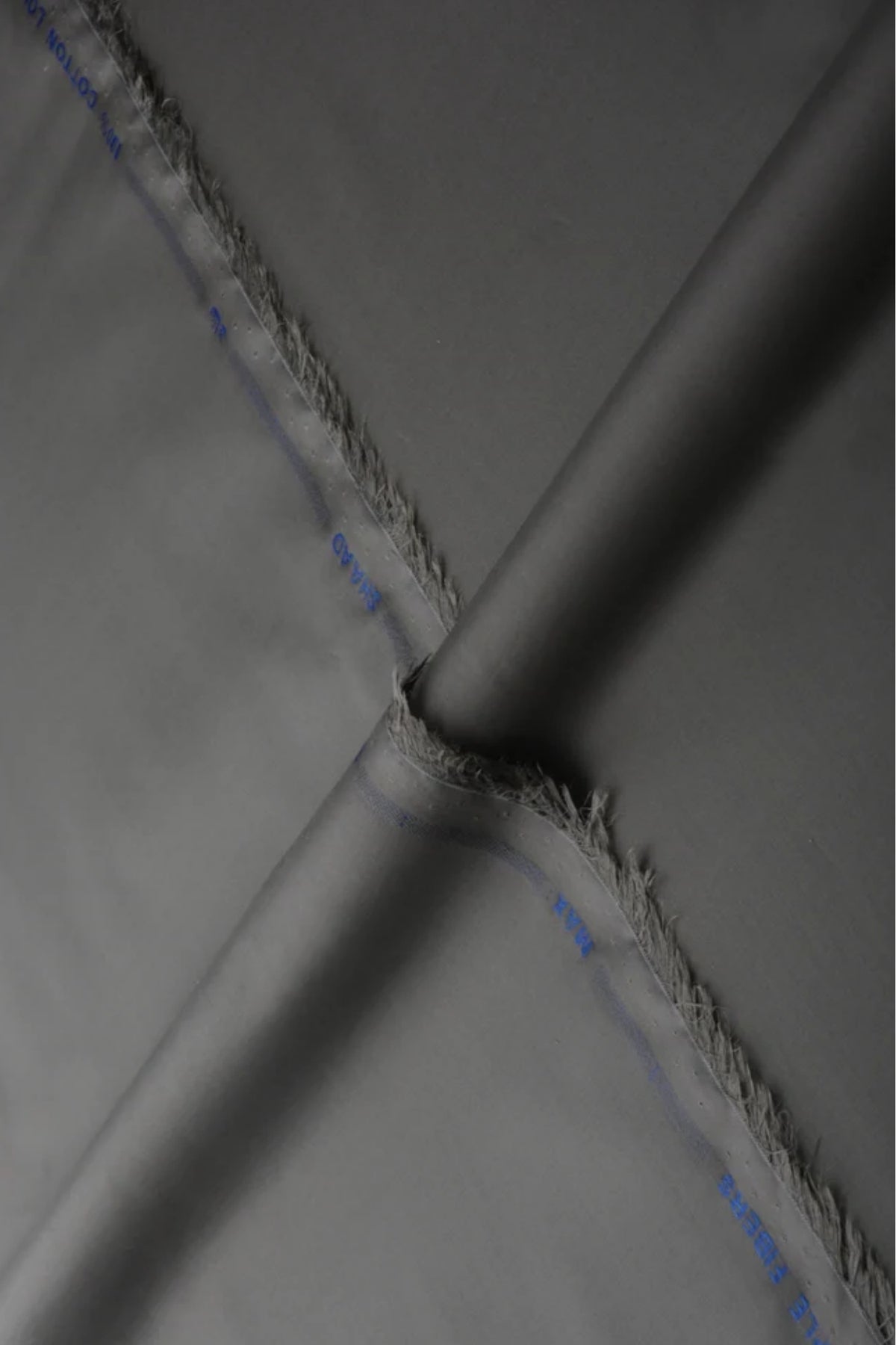 100% LONG STAPLE COTTON SEMI STIFF FINISH - MAX