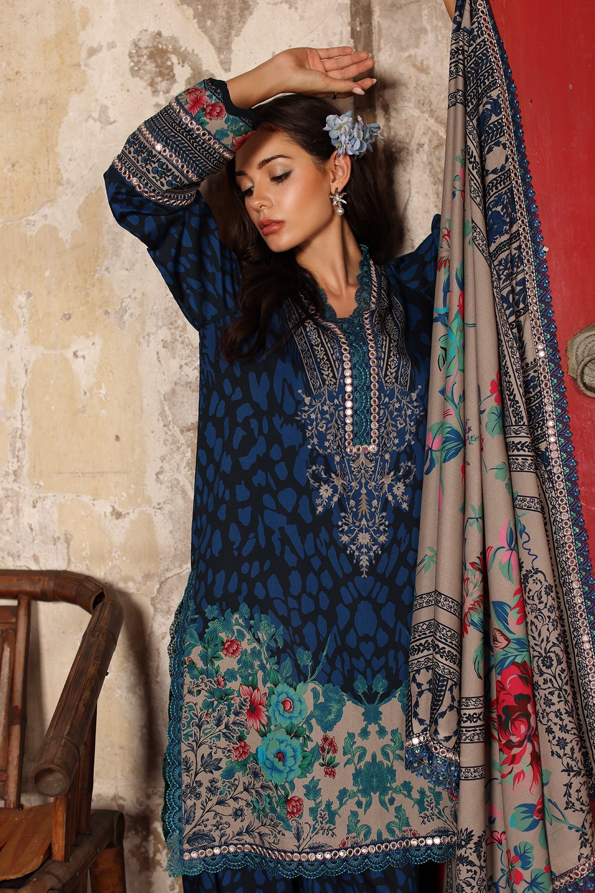 ANW7-09 | Aniq V1 Embroidered Unstitched '26 By Charizma