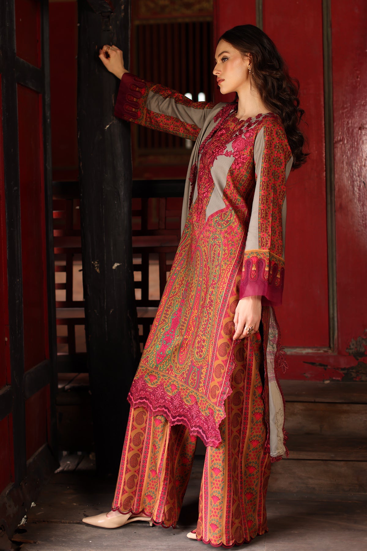 CCW7-04 | Combination Linen '26 By Charizma