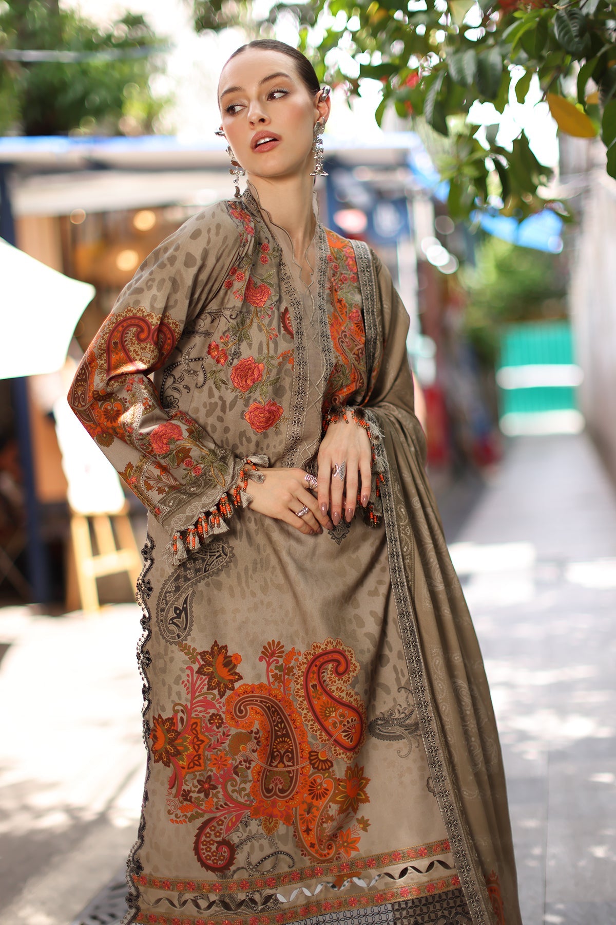 ANW7-04 | Aniq V1 Embroidered Unstitched '26 By Charizma