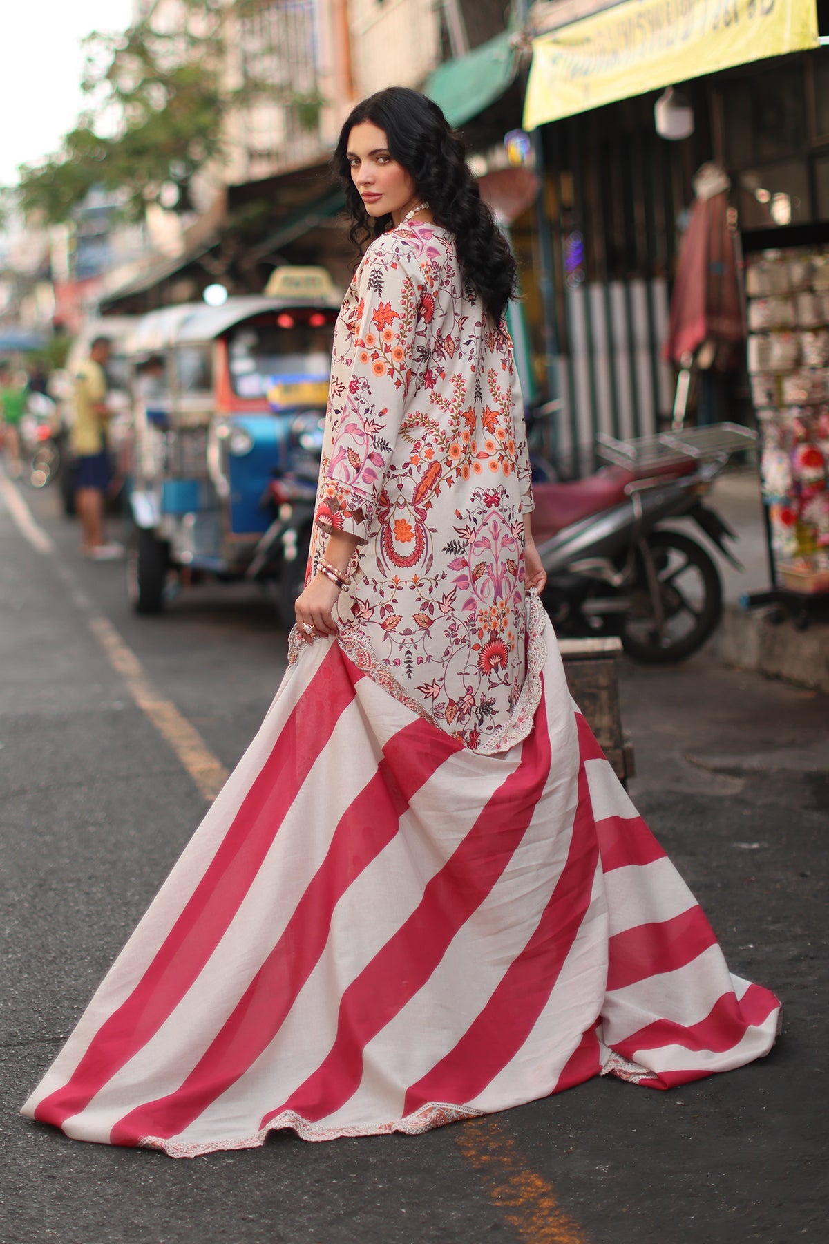 CS6-01 | Signature Lawn Collection By Charizma