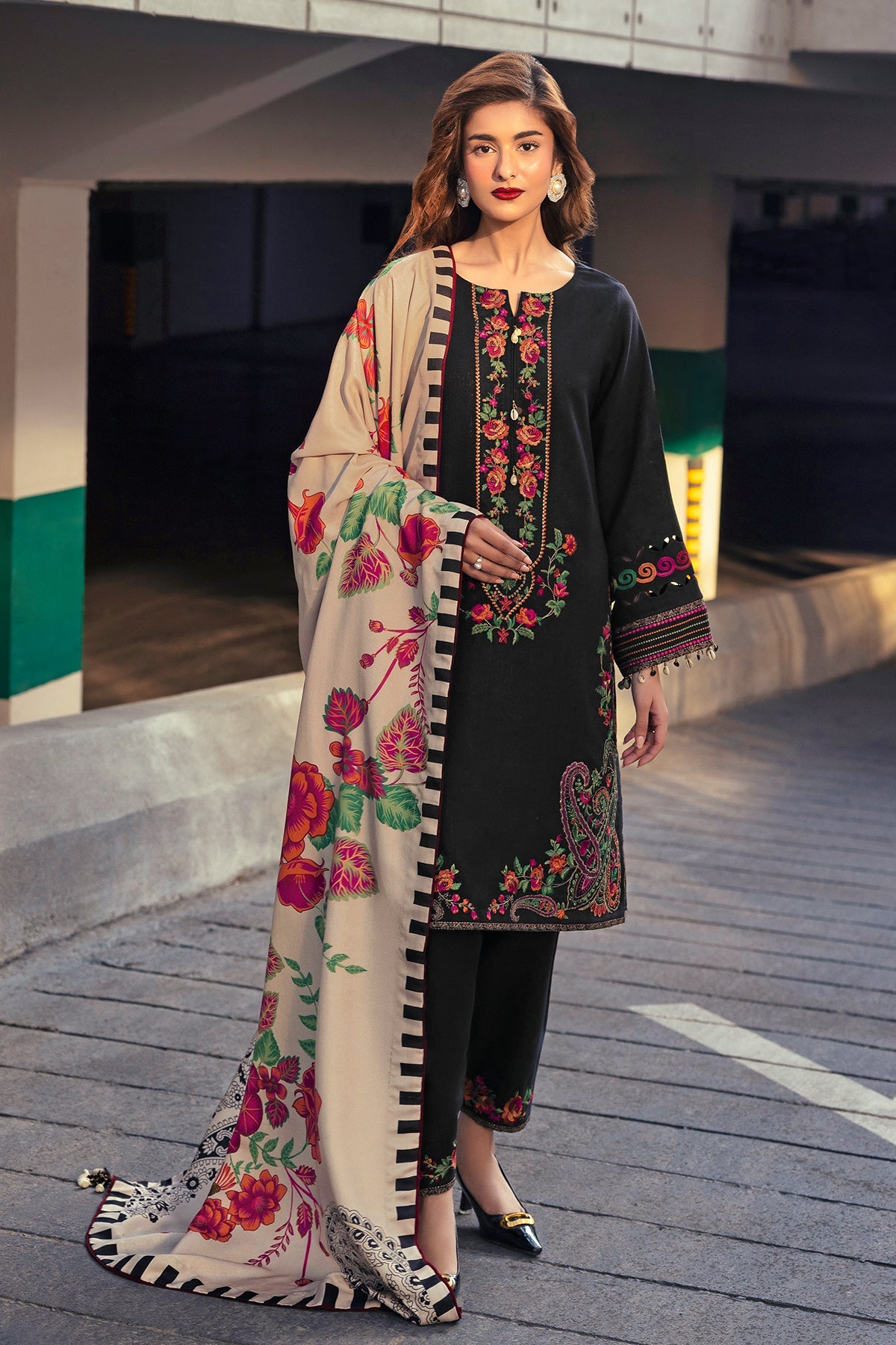 PSW5-25 - Poshima Unstitched Collection Vol - 4 By Charizma