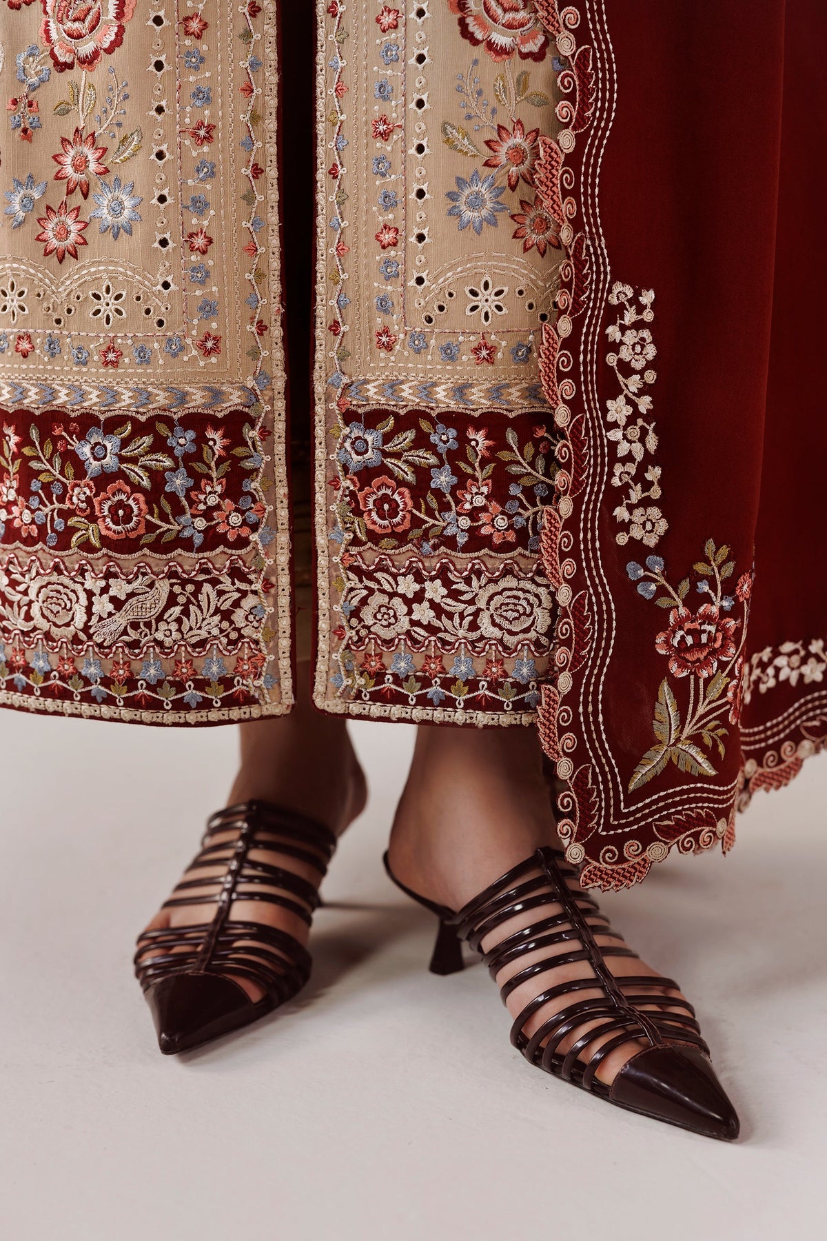 QLW-16 Hamna | Qline Linen '26 Qalamkar