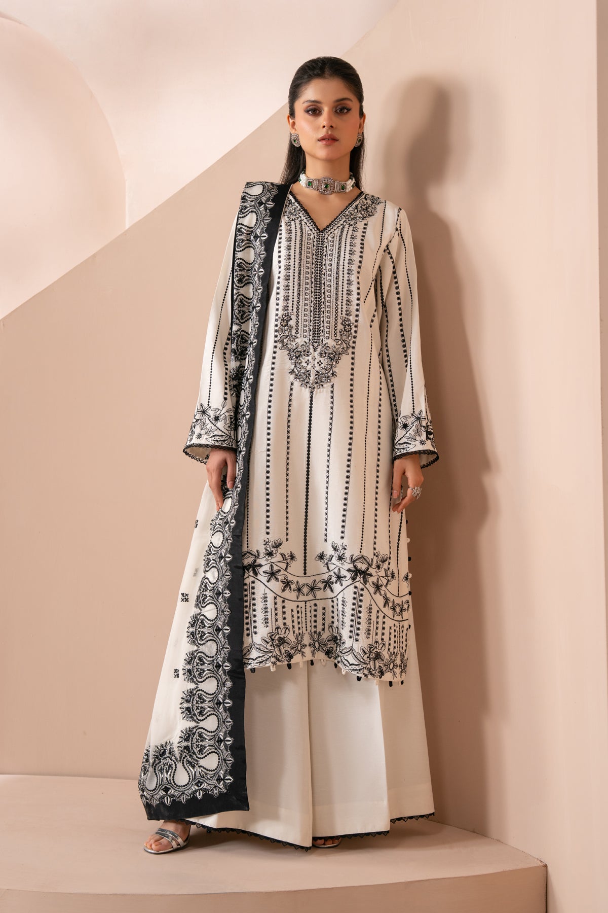 Omavi - Rawsilk Collection By Xenia
