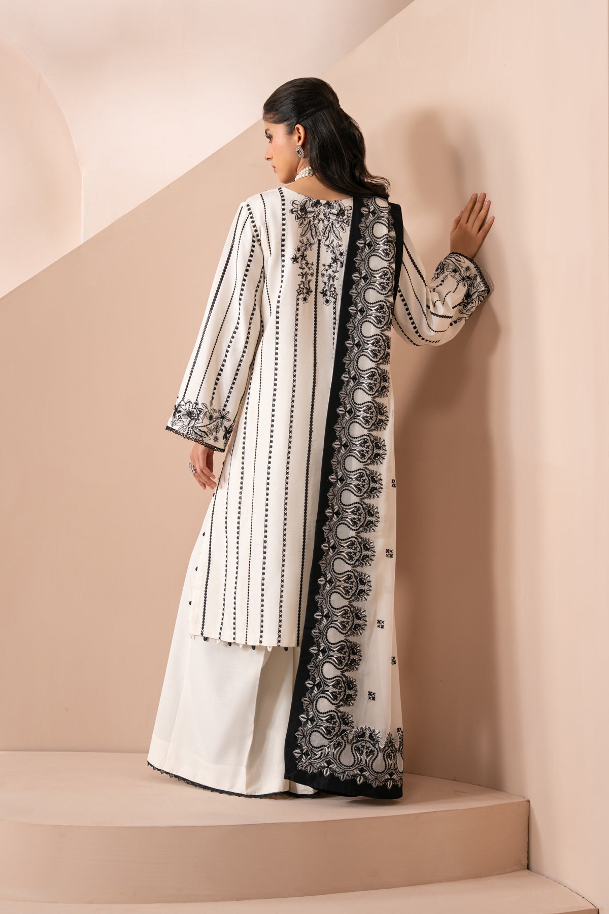 Omavi - Rawsilk Collection By Xenia