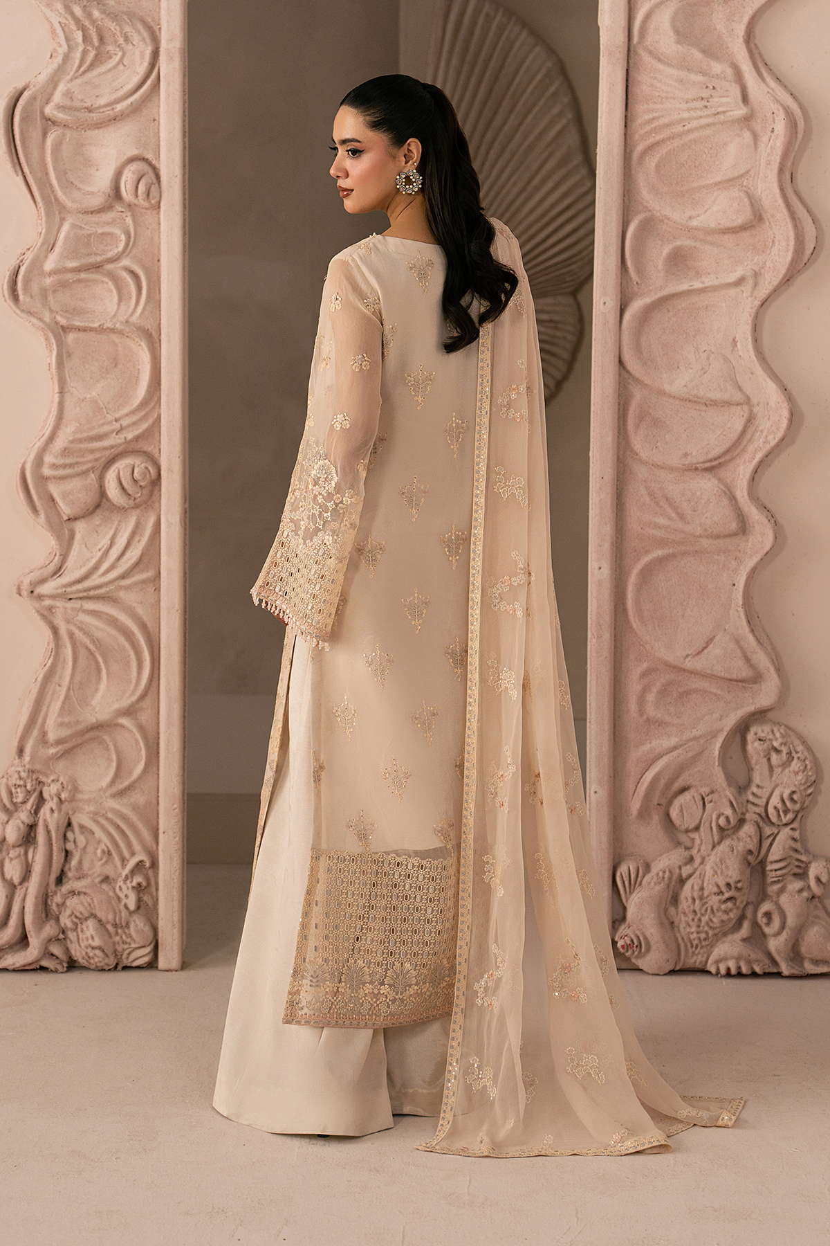 White Rose | Izhare Muhabbat Embroidered Collection By Lavish