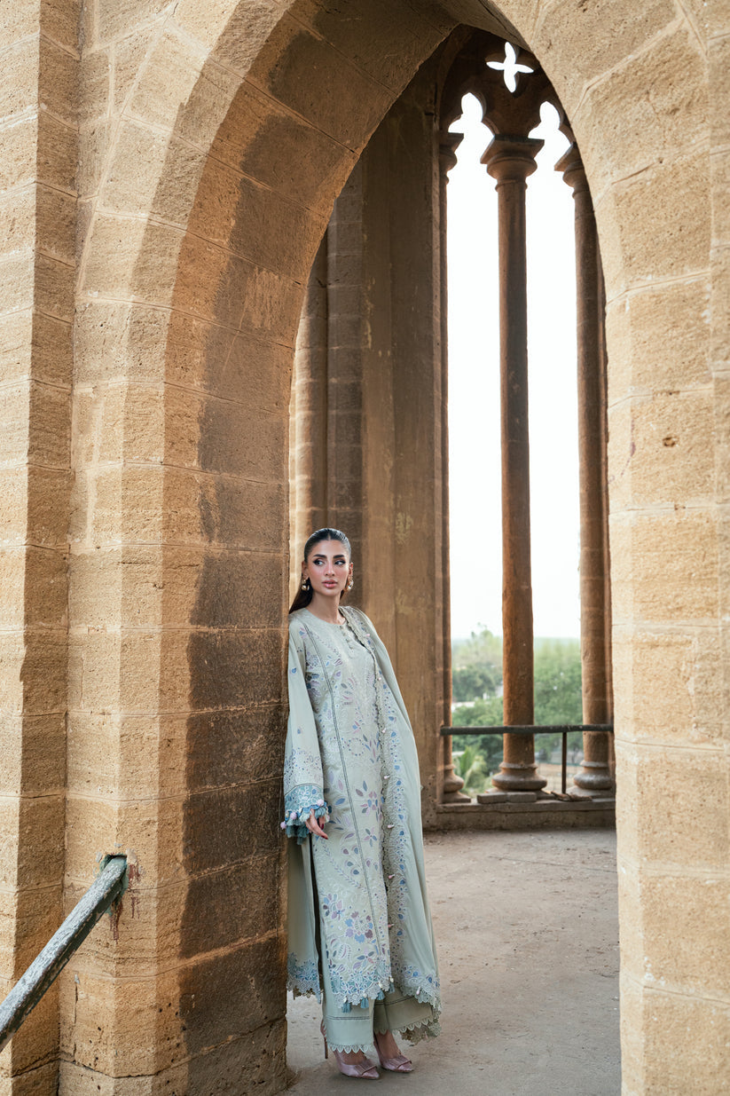 8A - Shades Of Winter Embroidered Collection By Florent