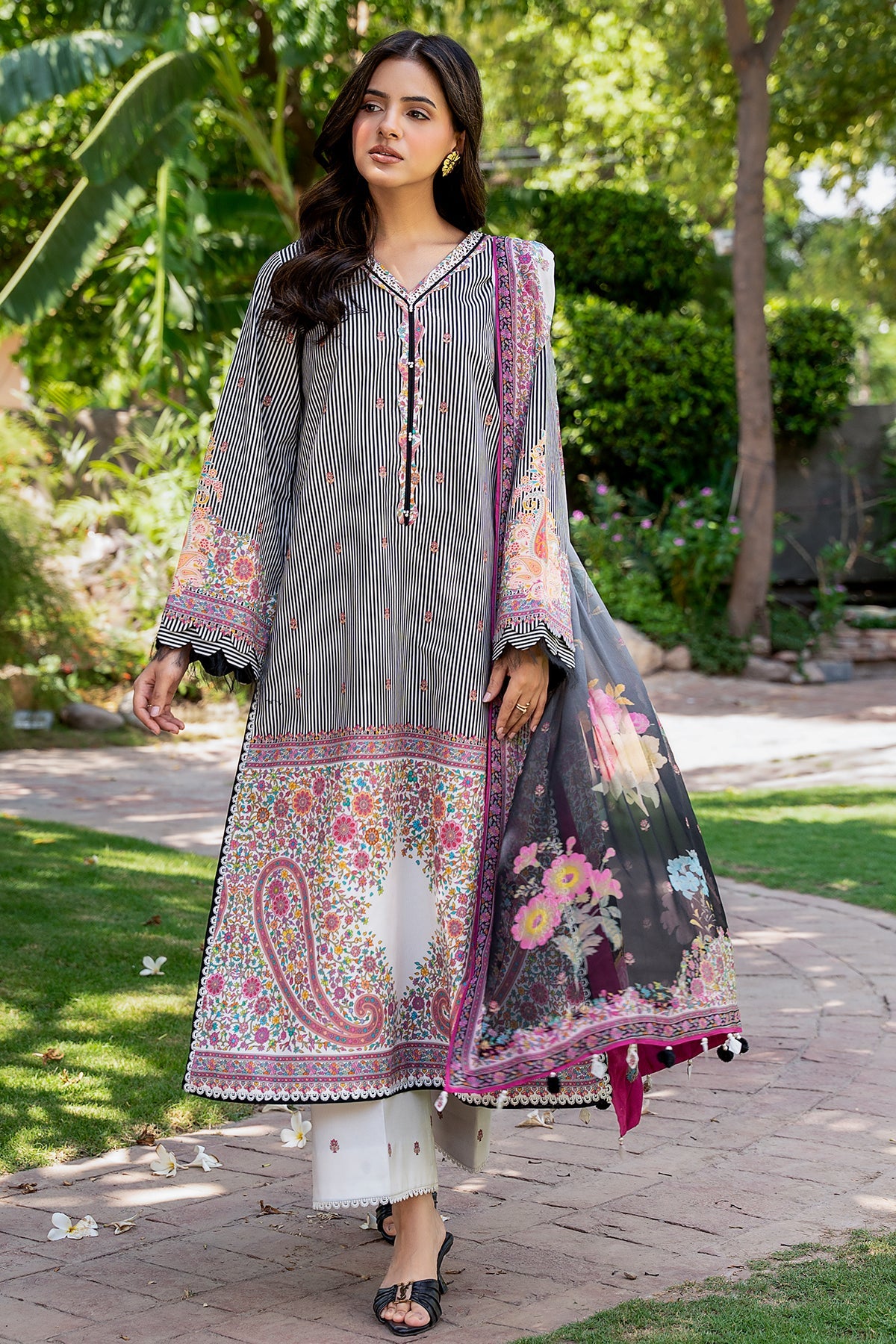 D# - 22 | C-Print Printed Lawn C-Print Vol 3 By Charizma