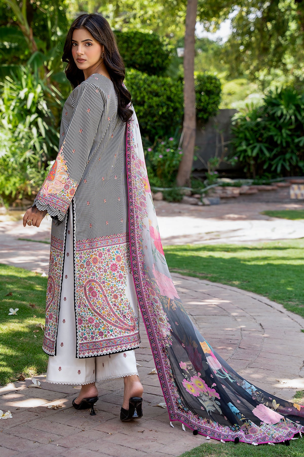 D# - 22 | C-Print Printed Lawn C-Print Vol 3 By Charizma