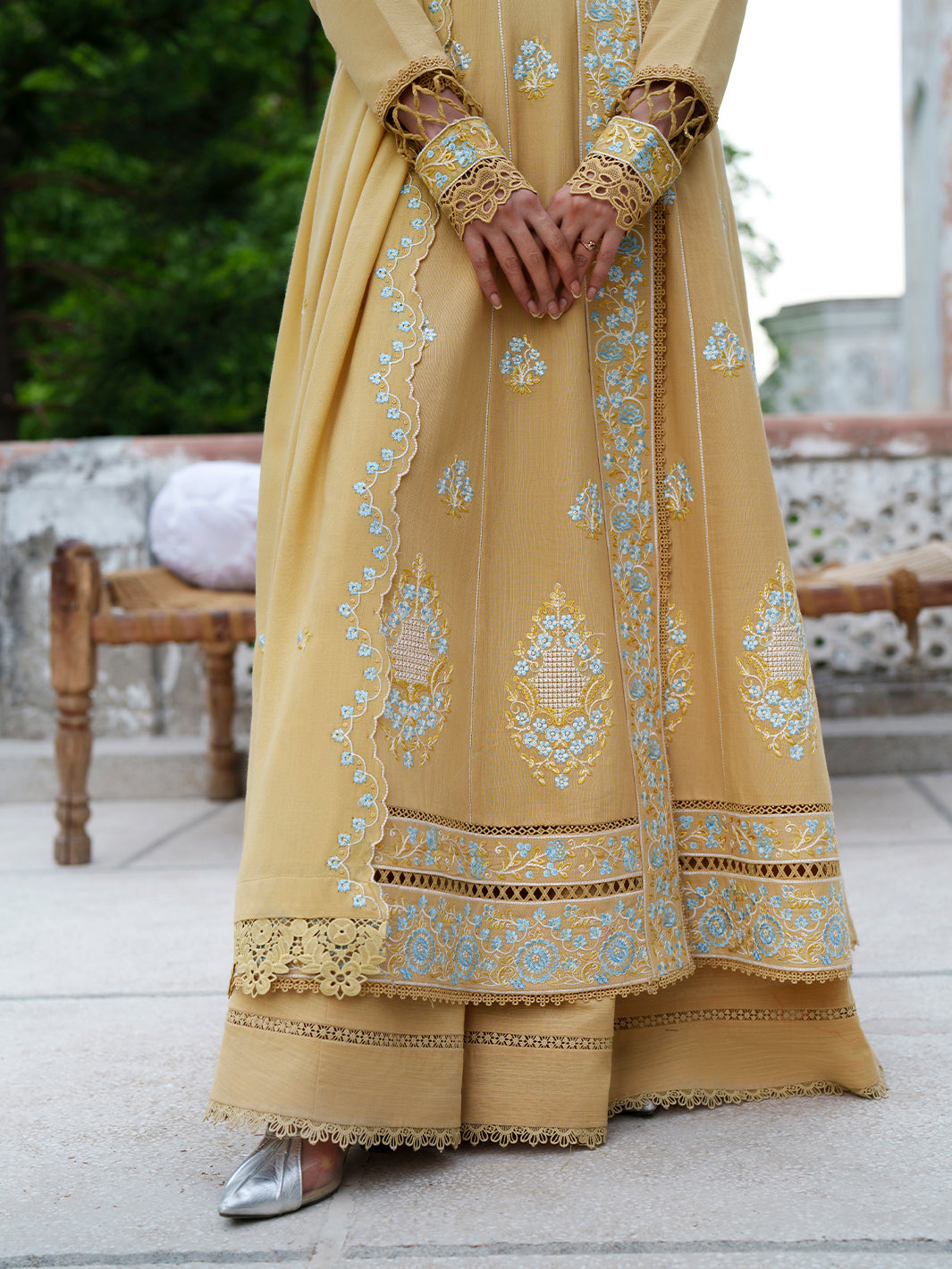 NV-09 | Nova Khaddar '26 By Mahnur