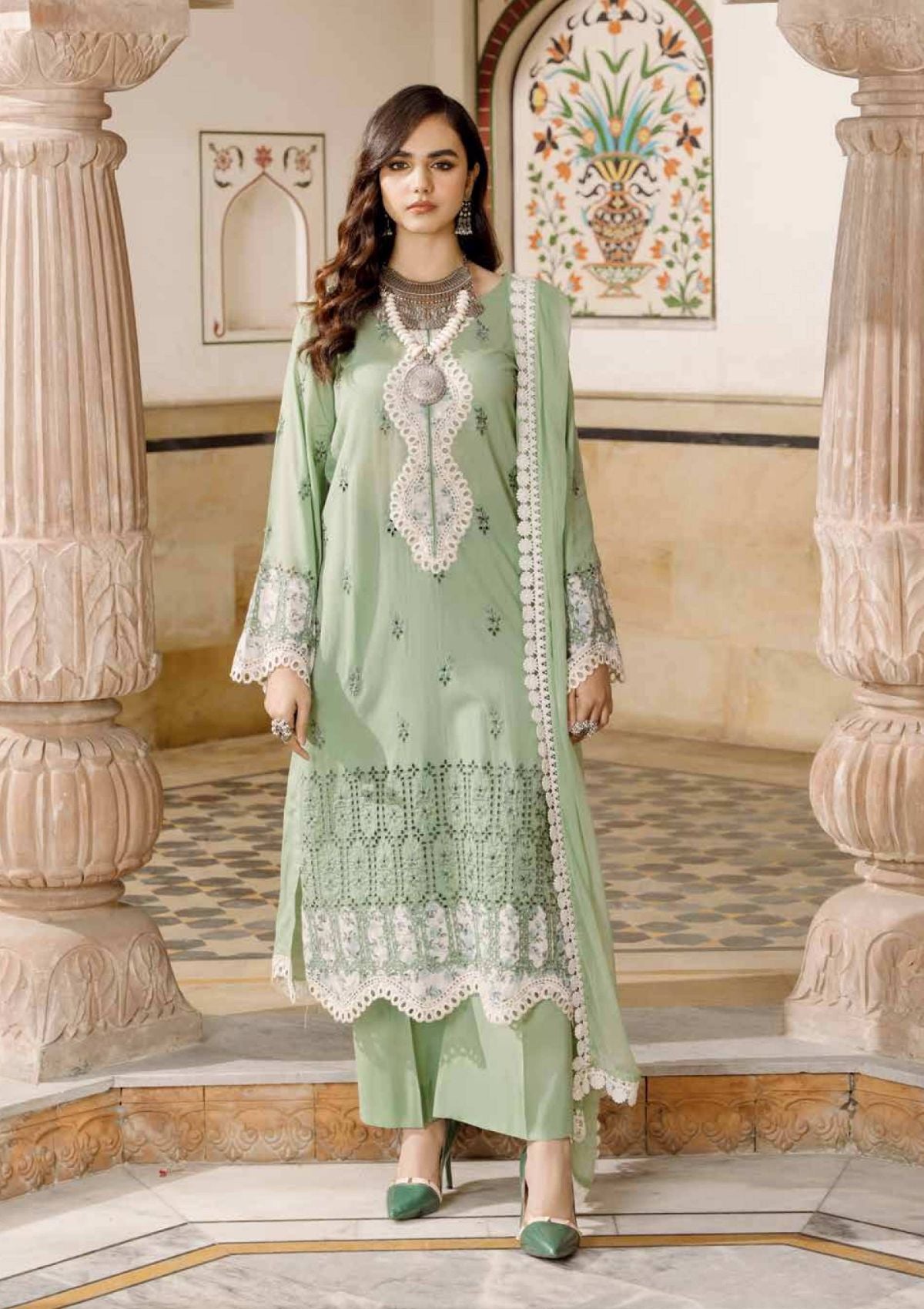 CAD5 - 07 - Volume 01 – Andaaz Embroidered Lawn By Charizma - Rabbani Cloth House