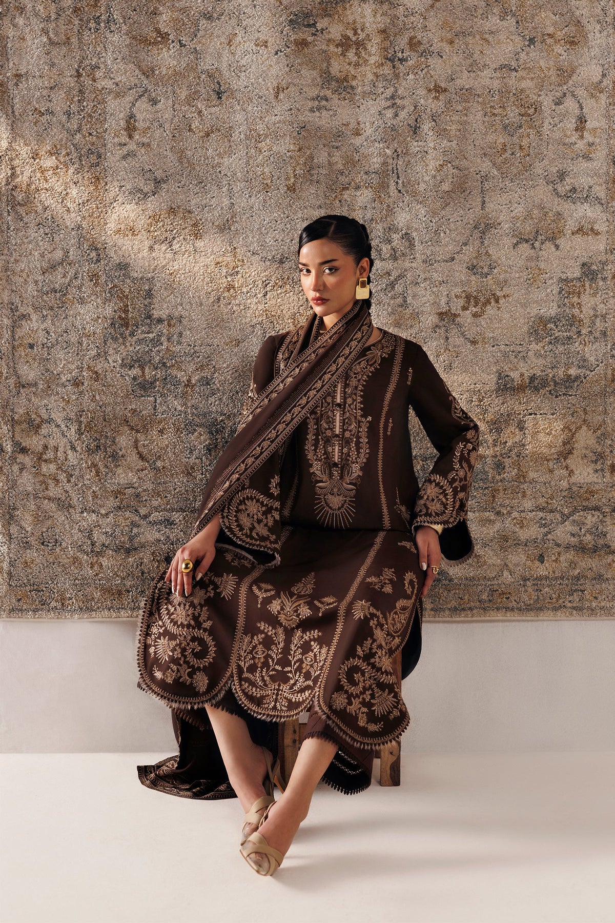 QLW-04 Shaheen | Qline Linen '26 Qalamkar