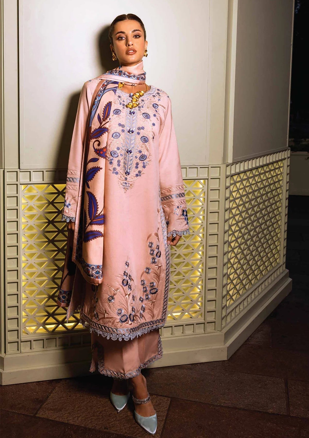 Regal Regent – Winter Karandi from the Broadway Collection of Mushq’23 - Rabbani Cloth House