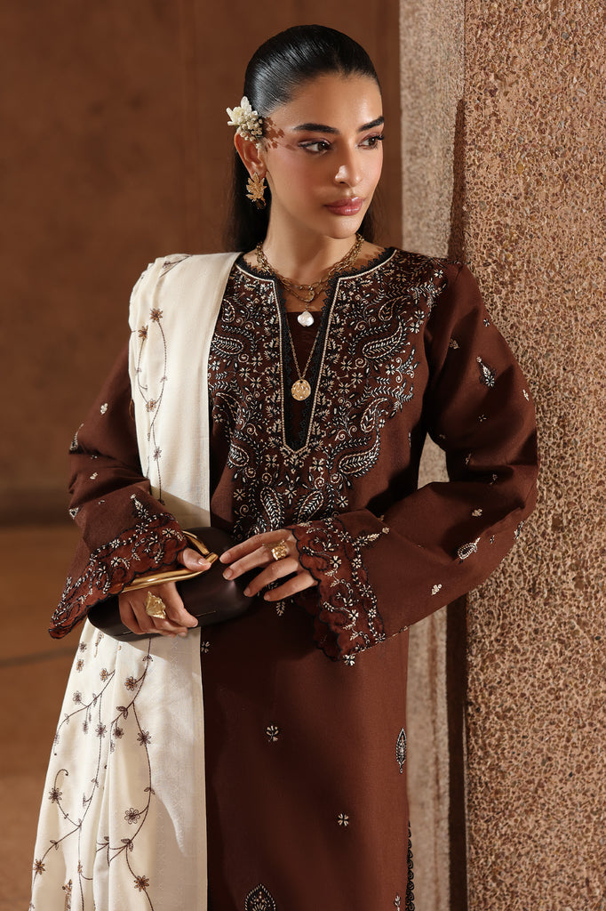 08 - Witner Shawl Exclusive By Rajbari