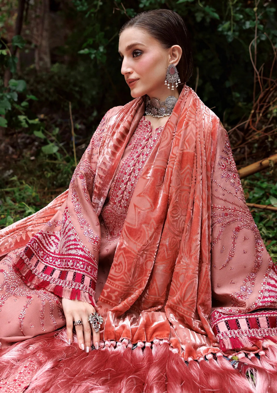D-1002A | Nuresa Palachi Shawl Edit'26 By Bin Ilyas