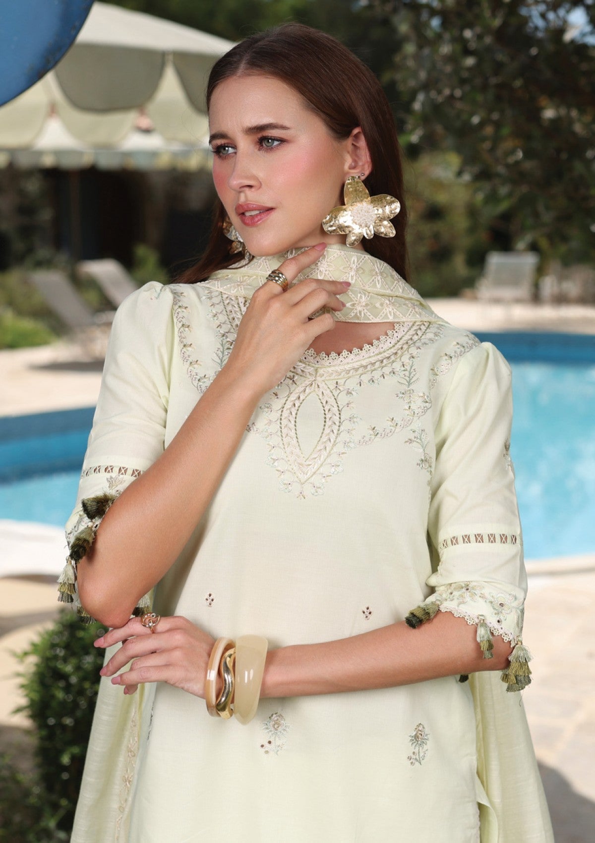 Isla | Raaya Luxury Embroidered Lawn By Rangrasiya