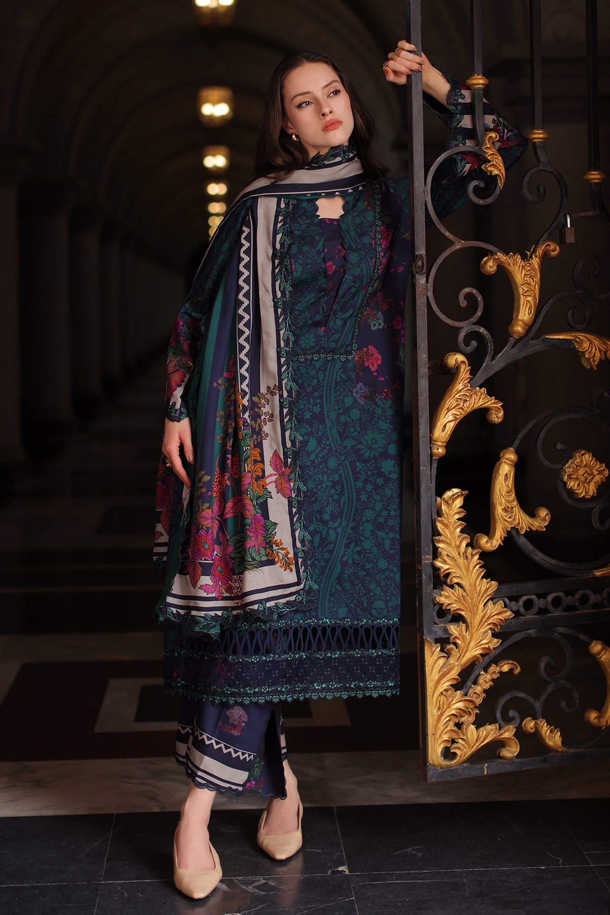 ANW7-17 - Aniq Winter Collection '26 II By Charizma