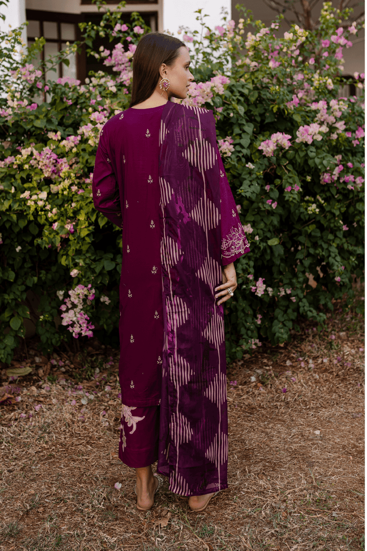 9180 | Embroidered Lawn | Tuscany Embroidered '25 By Rashid - Rabbani Cloth House