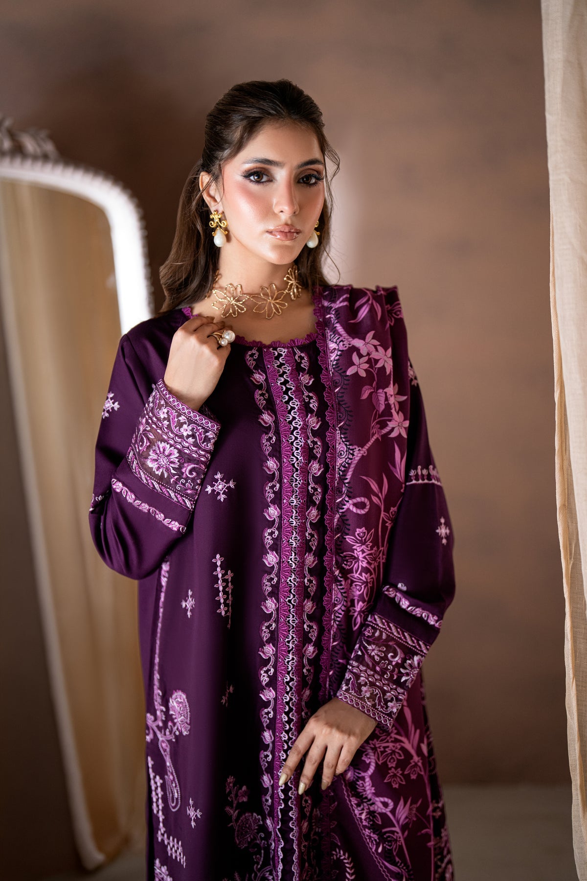 Rumi CRA-06-B | Rangrez-The Linen Edit