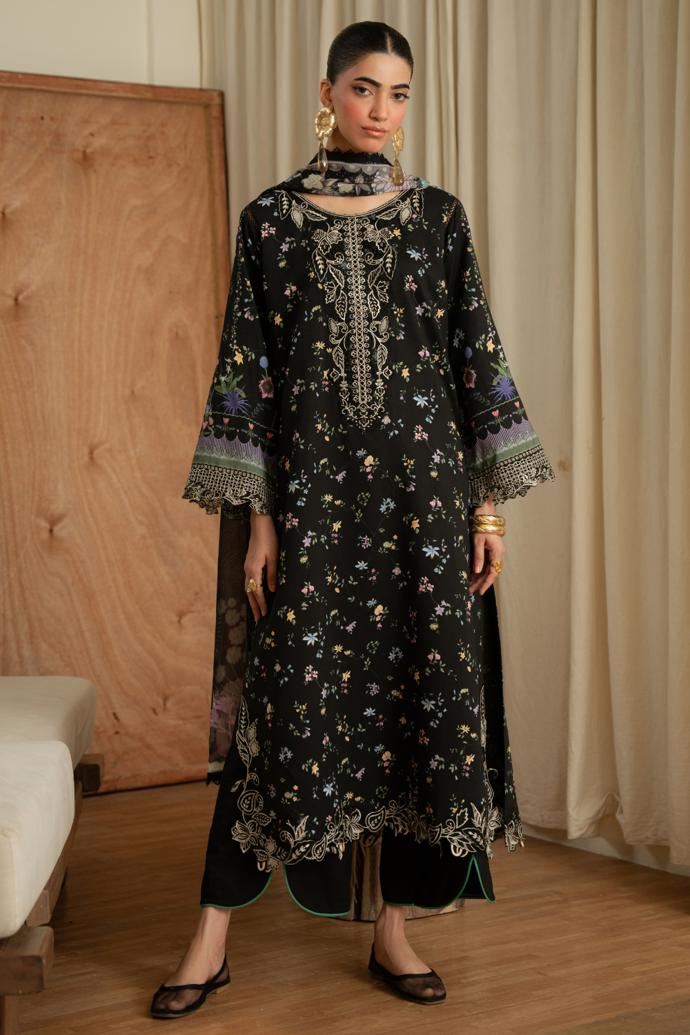 NOELLE (AK-02) | Print Luxe Linen '26 By Abyaan