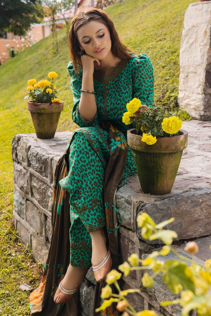 ANW4 - 05 | Winter | Aniq Embroidered Printed By Charizma - Rabbani Cloth House