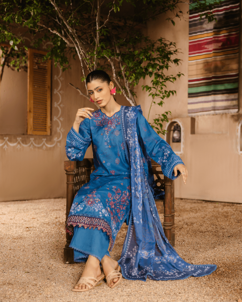Ayra - Rangkaari 3pc Lawn Digital Print Embroidered