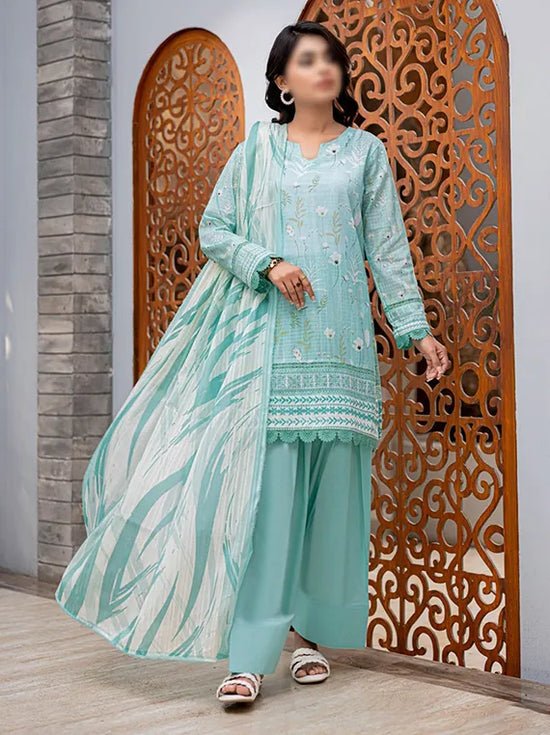 D 05 - Nureh by Fantak Printed Slub Lawn Collection - Rabbani Cloth House