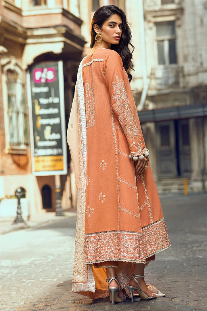Mahira – Winter Karandi from the Broadway Collection of Mushq’23 - Rabbani Cloth House