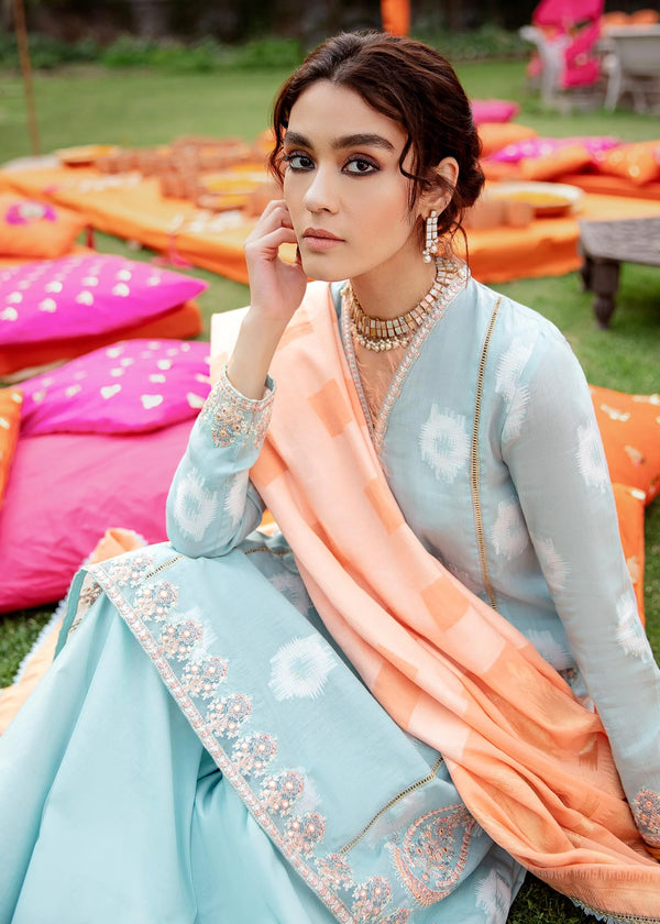 Jacquard Mehv - e - Jahan Design 4 – Vol 22 by Cross Stitch