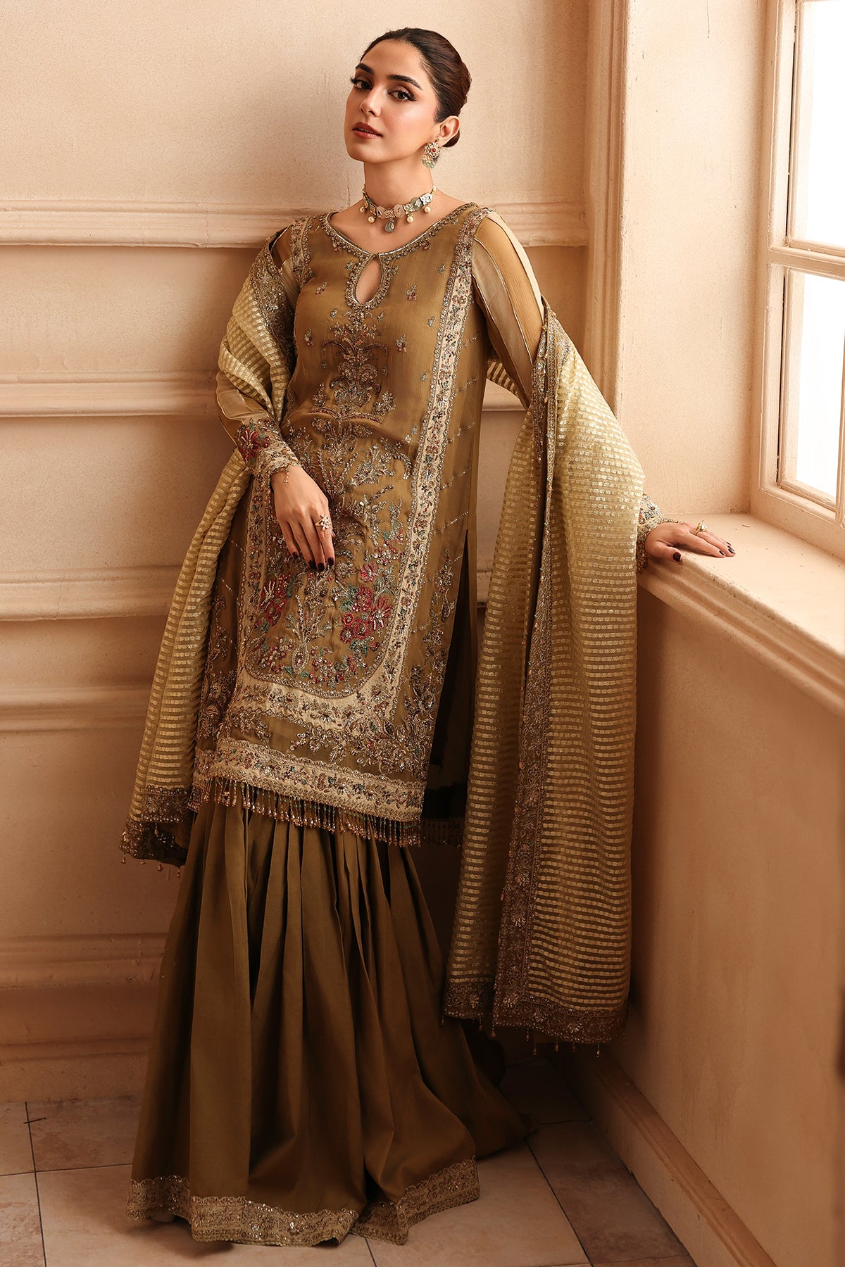 DJW6-06 | Dastan-E-Jashan Chiffon Embroidered By Charizma